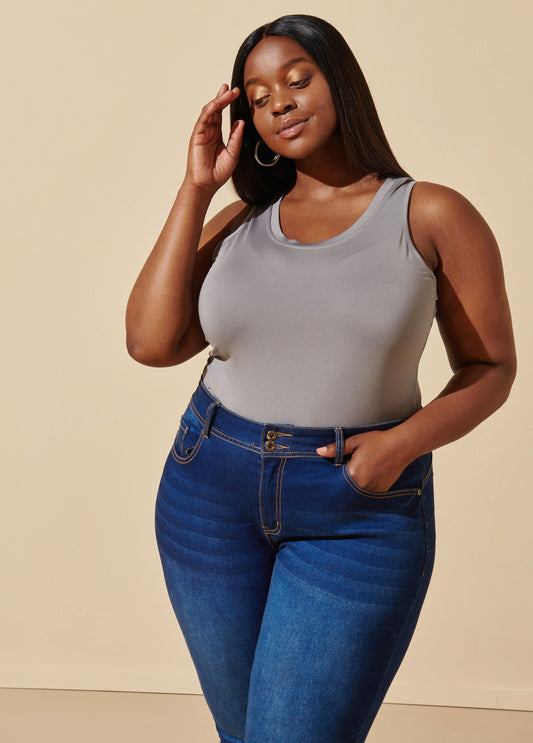 Simple Core Knitted Sleeveless Shirt